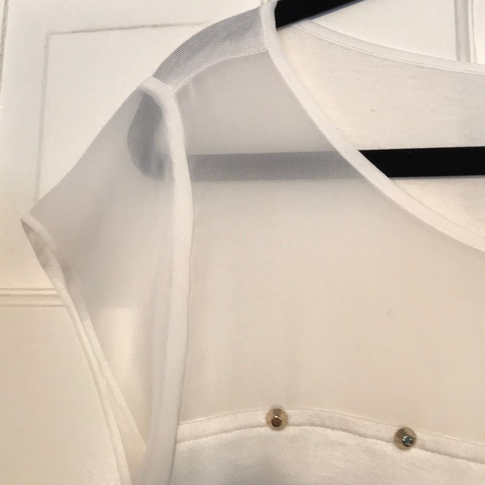 Top - Picture 4 of 5